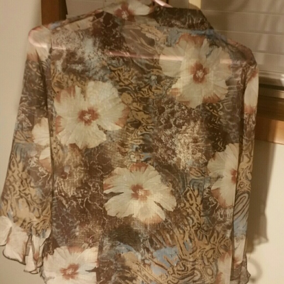 Blouse with camisole included. - Picture 2 of 4